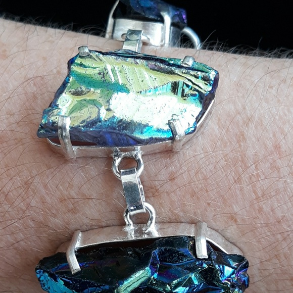 New Rainbow Titanium Crystal Agate Silver Bracelet. - Picture 7 of 8